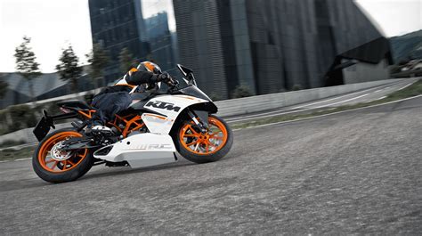 Ktm Rc Present Specs Performance Photos Autoevolution