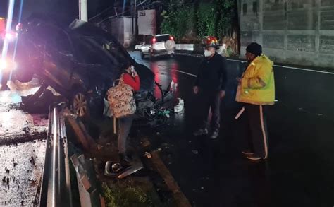 Autom Vil Sufri Aparatoso Accidente En La Ruta Interamericana Chapin Tv