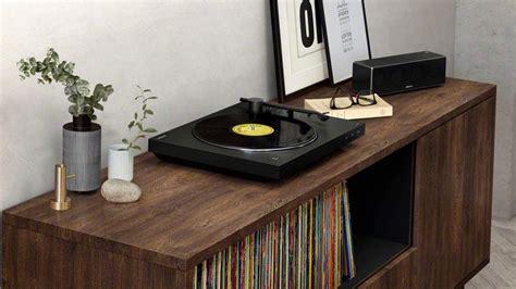 Best Bluetooth Turntables 2022 Treat Your Vinyl To The Best Record