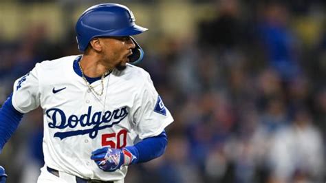 Betts Hits Leadoff Homer Hernández Adds A Pair To Help Dodgers Beat