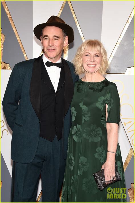 Mark Rylance Wins Best Supporting Actor at Oscars 2016!: Photo 3592797 ...