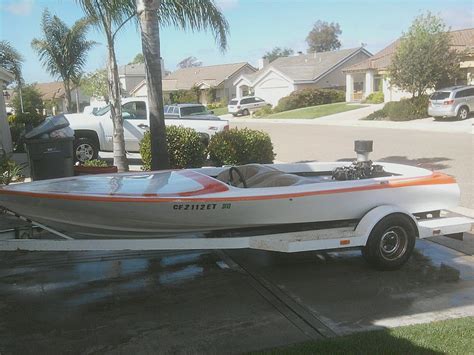 71 Bushwacker Help Identify Boat