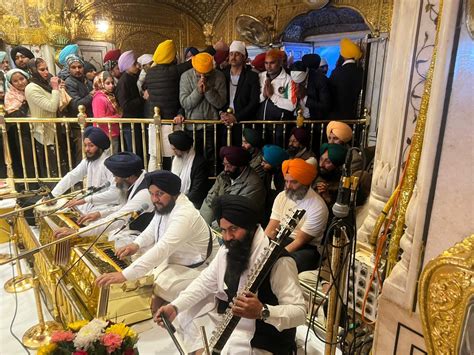 Rahul Visits Golden Temple Ahead Of Punjab Leg Of Bharat Jodo Yatra Jammu Kashmir Latest News