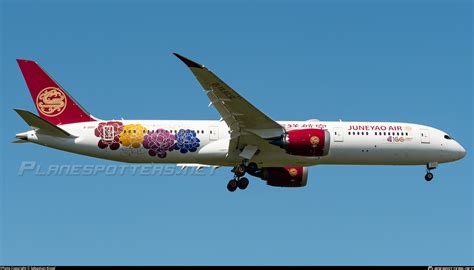 B Dt Juneyao Airlines Boeing Dreamliner Photo By Sebastian