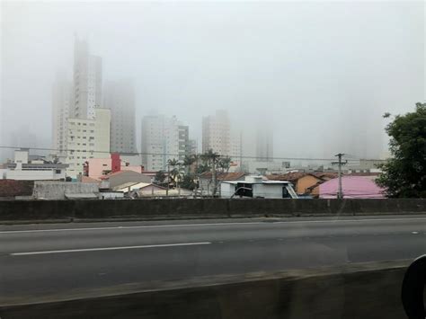 Forte Nevoeiro Se Forma Durante A Tarde No Litoral De Santa Catarina