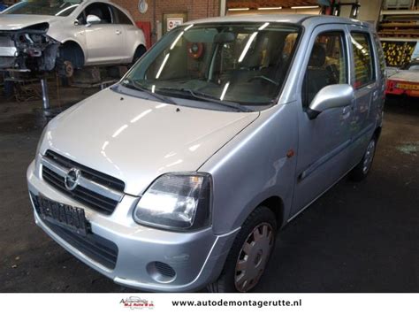 Opel Agila 1 2 16V Twin Port Sloopvoertuig 2005 Grijs