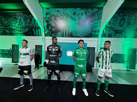 Coritiba Apresenta Novos Uniformes Em Homenagem Ao Couto Pereira