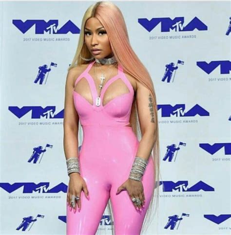 Latest Updates Nicki Minaj Rocks A 1m Choker And Pink Latex Body Suit