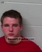 Recent Booking Mugshot For Isaiah Matthew Leasure In Fayette County Ohio