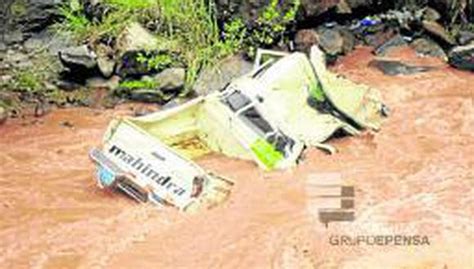 Vehículo cae al río Huallaga y deja un muerto PERU CORREO