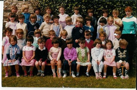 Photo De Classe Petite Section De 1981 Ecole Notre Dame De Liesse