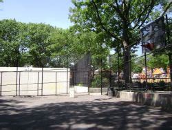 Bellaire Playground : NYC Parks