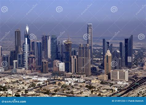 DUBAI Aerial view editorial stock photo. Image of gulf - 21491233