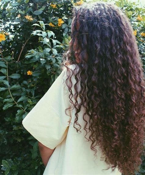 20 Easy Stunning Curly Long Hairstyles To Try In 2023 Artofit