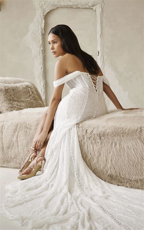 Glamorous Couture Luxury Bridal Gown Martina Liana Luxe