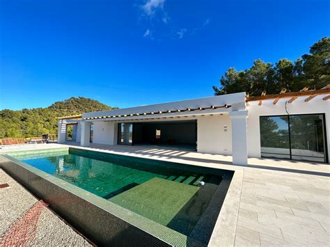 Stunning Villa With Fantastic In Sant Agust Des Vedr Balearic