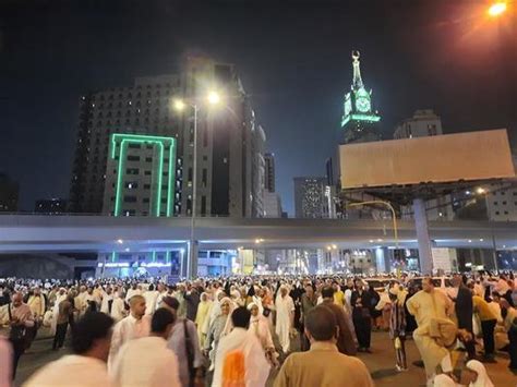 Makkah Night Stock Photos, Images and Backgrounds for Free Download