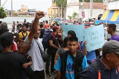 Migrantes En El Sur De México Denuncian Acoso De La Policía Previo A Protesta