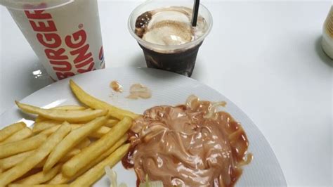 What Is Burger King Royal Sauce? | Is It Good? - TheFoodXP