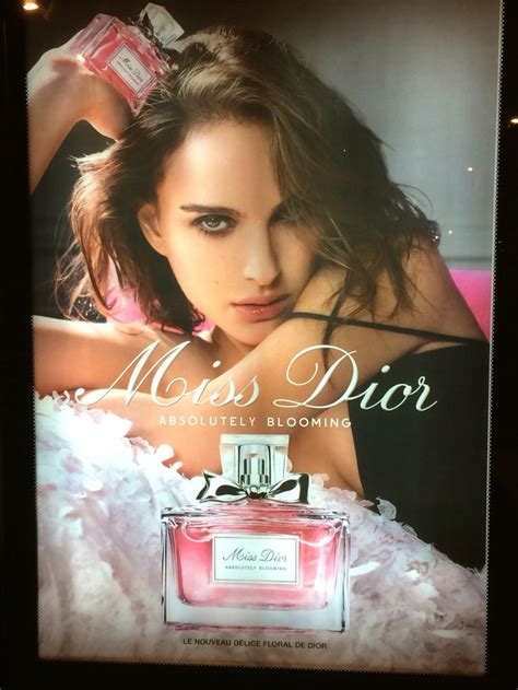 Dior Miss Dior Absolutely Blooming Parfum Makeup