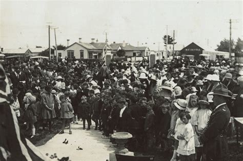 Photograph Wyndham War Memorial Unveiling 1924 Clayton 11111924