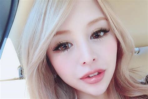 全国の可愛いキャバ嬢さんが一堂に集結！夜のインスタ界を賑わす”噂の【キャバ図鑑】” 女の子の為のキャバクラ情報メディアluline