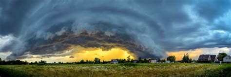 Nach Der Hitze Wirds Gefährlich Meteorologen Warnen Vor Unwettern Und