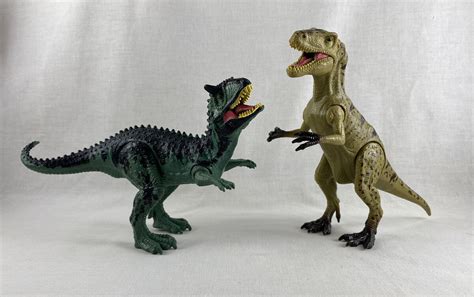 Carnotaurus Vs Allosaurus