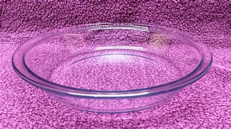 Vintage Pyrex Clear Glass Serving Dish Bowl 4cm H X 21 5cm W Table Ware Ebay Pyrex Vintage