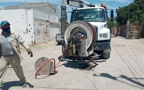 Bloquean bulevar Laguna Sur para exigir solución a problema de aguas