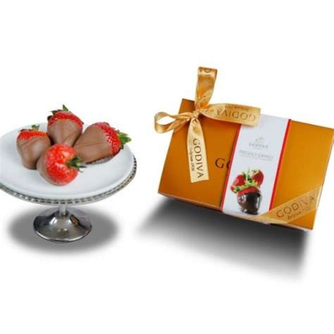 GODIVA MILK DIPPED CHOCOLATE STRAWBERRIES 25PCS Waynik By Safco