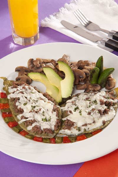 Arriba 32 Imagen Recetas Con Nopales Con Carne Abzlocal Mx