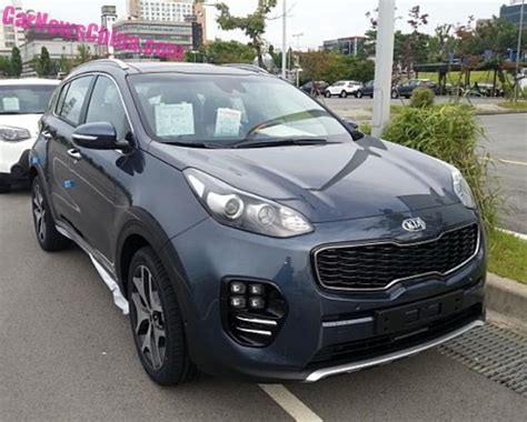 Spy Shots 2016 Kia Sportage Is Naked In China