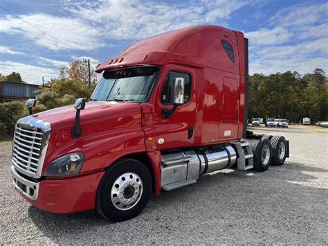 2018 FREIGHTLINER CASCADIA 125 Excel Truck Group