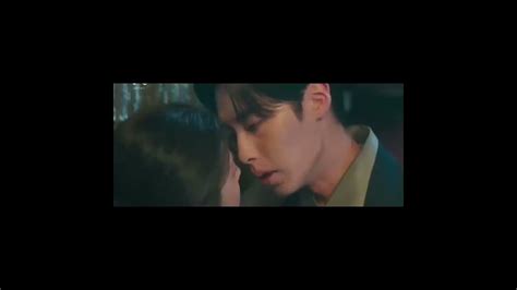 Lee Jae Wook And Go Youn Jungs Viral Kiss Scene For Alchemy Of Souls