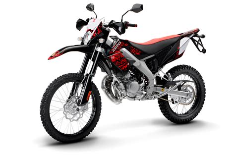 Motorrad Vergleich Derbi Senda Drd T X Treme Vs Derbi Senda Drd