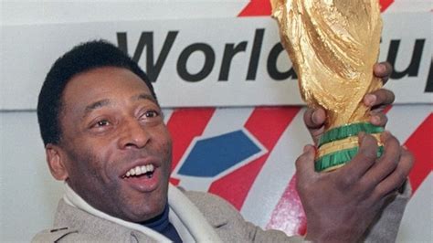 Brazilian Soccer Legend Pelé Winner Of Record 3 World Cups Dead At 82