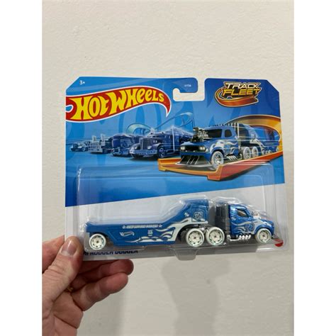 Caminh O Velocidade Na Pista Hot Wheels Optmus Prime Trasformes Shopee Brasil