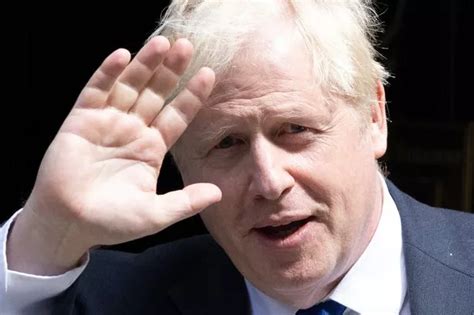 This Morning Already Throwing A Party As Prime Minister Boris Johnson Set To Resign Mirror