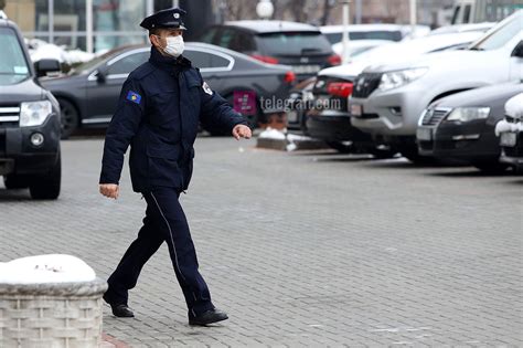 Nuk Respektuan Orarin E L Vizjes Policia Ndaloi Mbi Dymij Persona