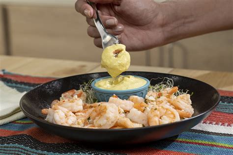 Camarones a la plancha con salsa de mostaza Recetas Nestlé