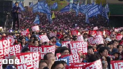 Protests Call On South Korea President Park Geun Hye To Resign Bbc News