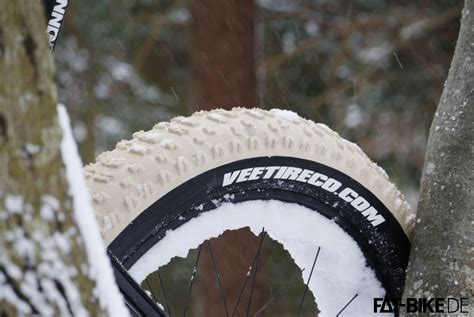 The Vee Tire Bulldozer Pure Silica Tested On Fat Bike De