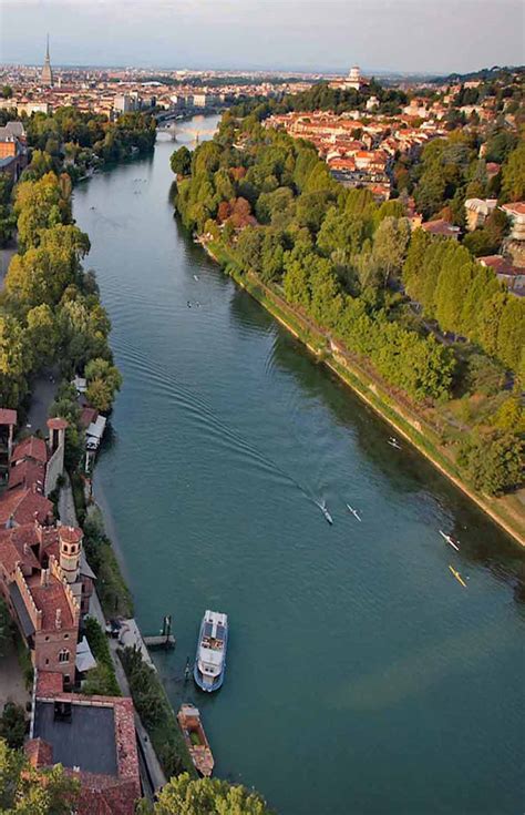 Navigazione Sul Fiume Po Torino Cambia