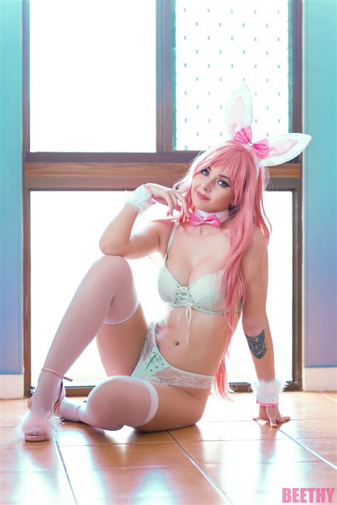 Fondos De Pantalla Amythunderbolt Mujer Modelo Cosplay Bulma Hot Sex