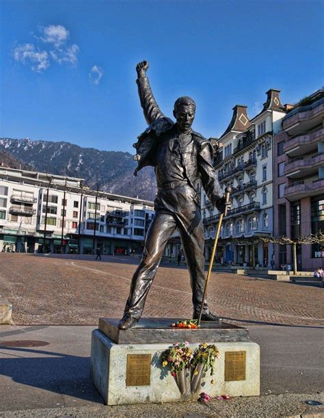 Freddie Mercury's statue in Montreux, Switzerland - Luxury Columnist ...