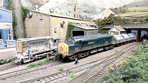 Treskilling English China Clay Works A Class 37 Arrives W Flickr