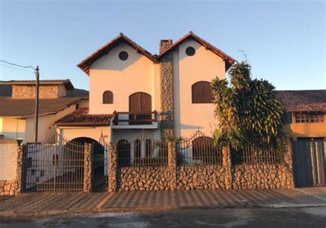 Casas à venda em Ouro Branco MG Chaves na Mão