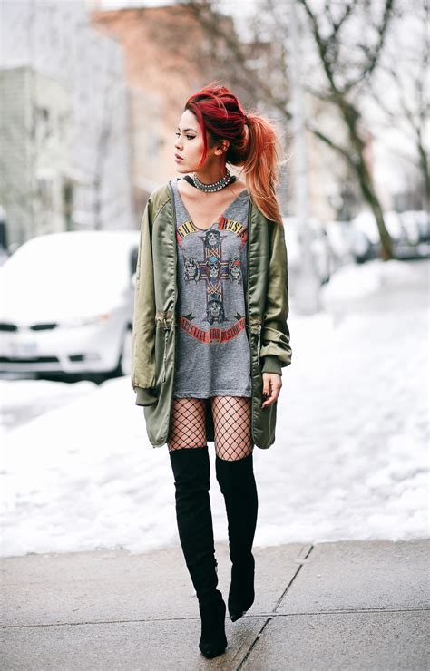 13 Outstanding Fishnet Tights Outfits That Everyone Will Go Crazy For
