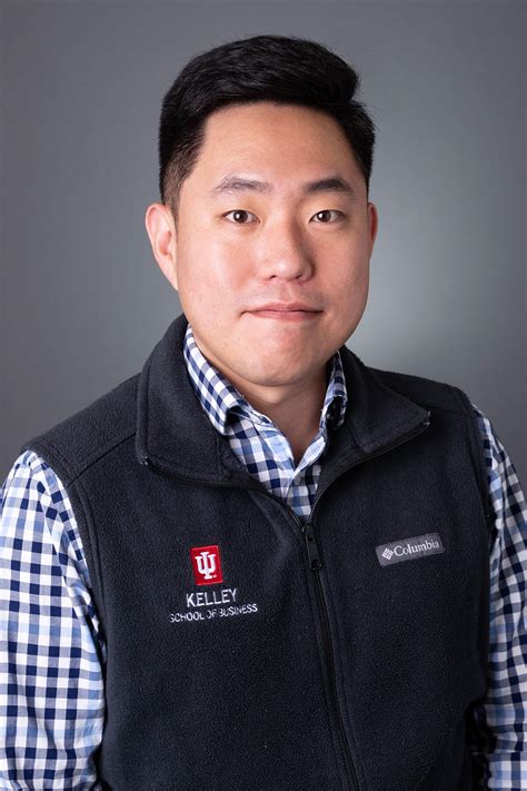 Harvey Oh Faculty Directory Indiana Kelley